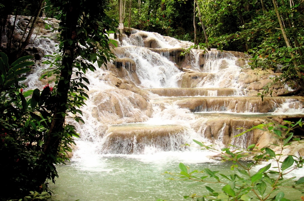 Vodopády na řece Dunn, Jamajka.