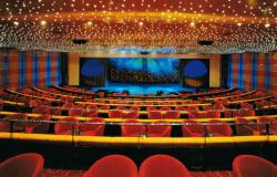 MSC Armonia - MSC Cruises - pódium pro večerní koncerty a show na lodi