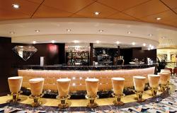 MSC Musica - MSC Cruises - moderní barový interiér