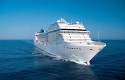 MSC Orchestra - MSC Cruises - azurové nebe a blankytná mořská hladina