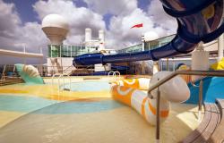 Jewel of the Seas - Royal Caribbean International - dětský bazén na lodi